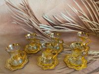 6 Teegläser mit Untersetzer Glas goldfarben orientalisch Hessen - Rüsselsheim Vorschau