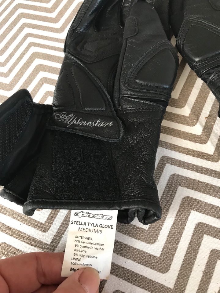 Leder- Motorradhandschuhe Alpinestars Gr. 9/Damen in Haigerloch