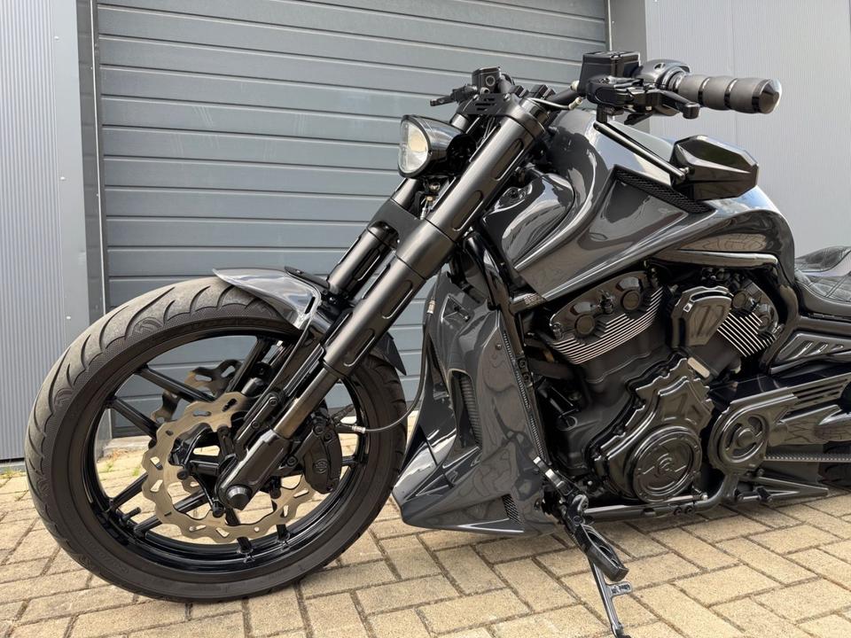 Harley-Davidson Night Rod Special Custombike UNIKAT NLC BBC in Isernhagen