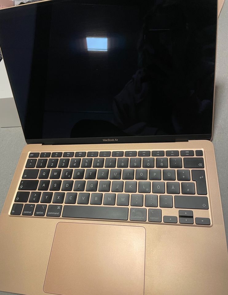 Apple MacBook Air 13 in Saarlouis