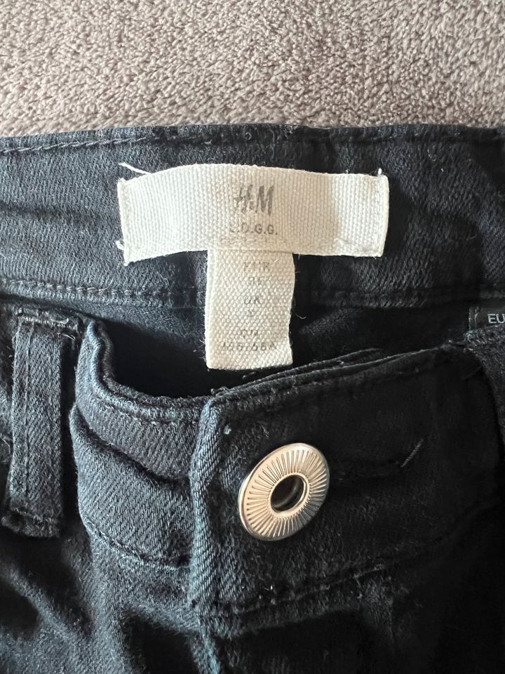 H&M schöne Stretch Jeans Hose in 36 high waist in St. Wendel