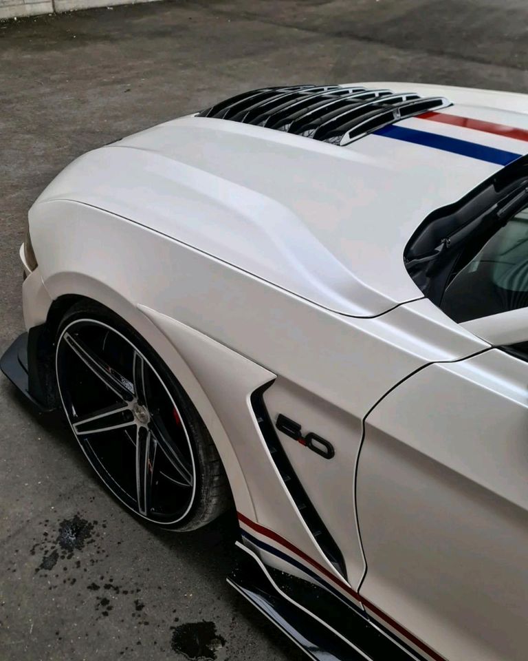 Ford Mustang GT Cabrio V8 466PS Sportwagen mieten GT500 Body Kit in Darmstadt