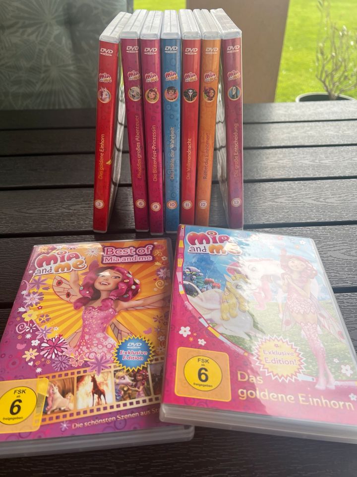 9 Mia and Me DVDs in Zossen