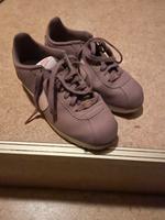 Nike Sneaker Retro rosé Niedersachsen - Moringen Vorschau
