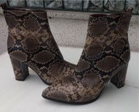 Stiefeletten Python-Look, Gr. 40, neuwertig Nordrhein-Westfalen - Marl Vorschau