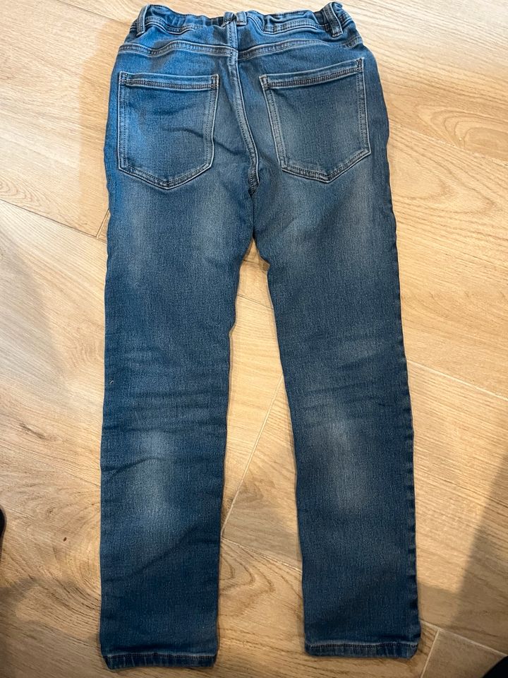 Jungen Jeans Gr. 152 in Kerpen