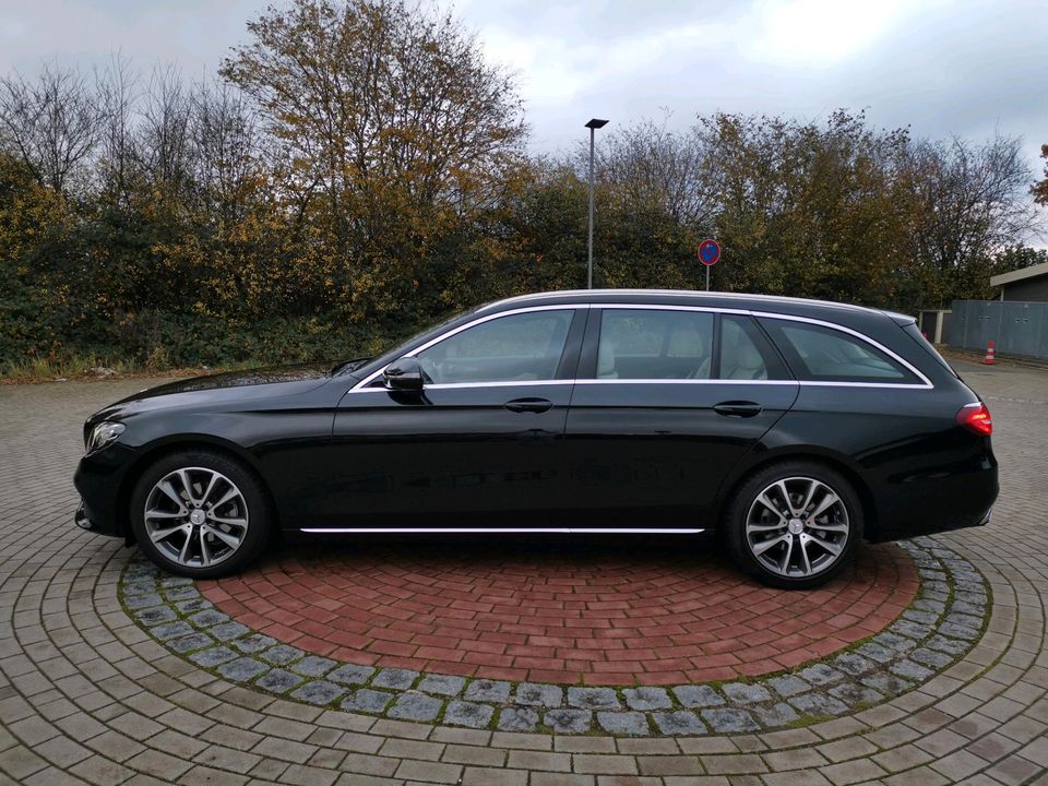 Mercedes-Benz E 220d T 9 GTron Widescreen Distronic+ Kamera LED in Elmenhorst Kr Stormarn