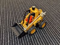 Lego Technic Frontlader 8235 Kr. Altötting - Unterneukirchen Vorschau