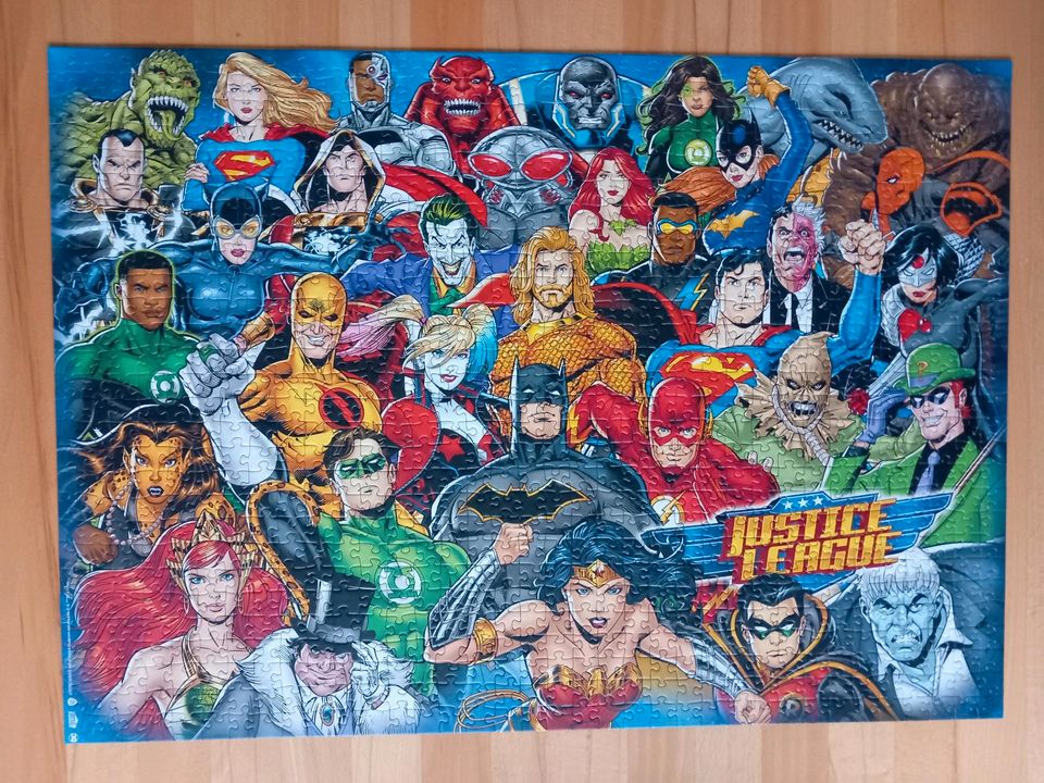 Ravensburger Puzzle 1000 Teile Justice League in Raddestorf