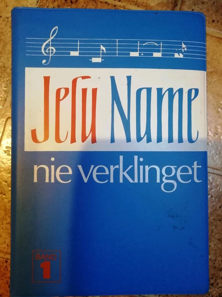 Suche Liederbuch Jesu Name Band 1 in Markt Nordheim