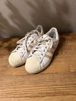 Adidas Superstar weiß beige Gr. 38 Bayern - Gmund Vorschau