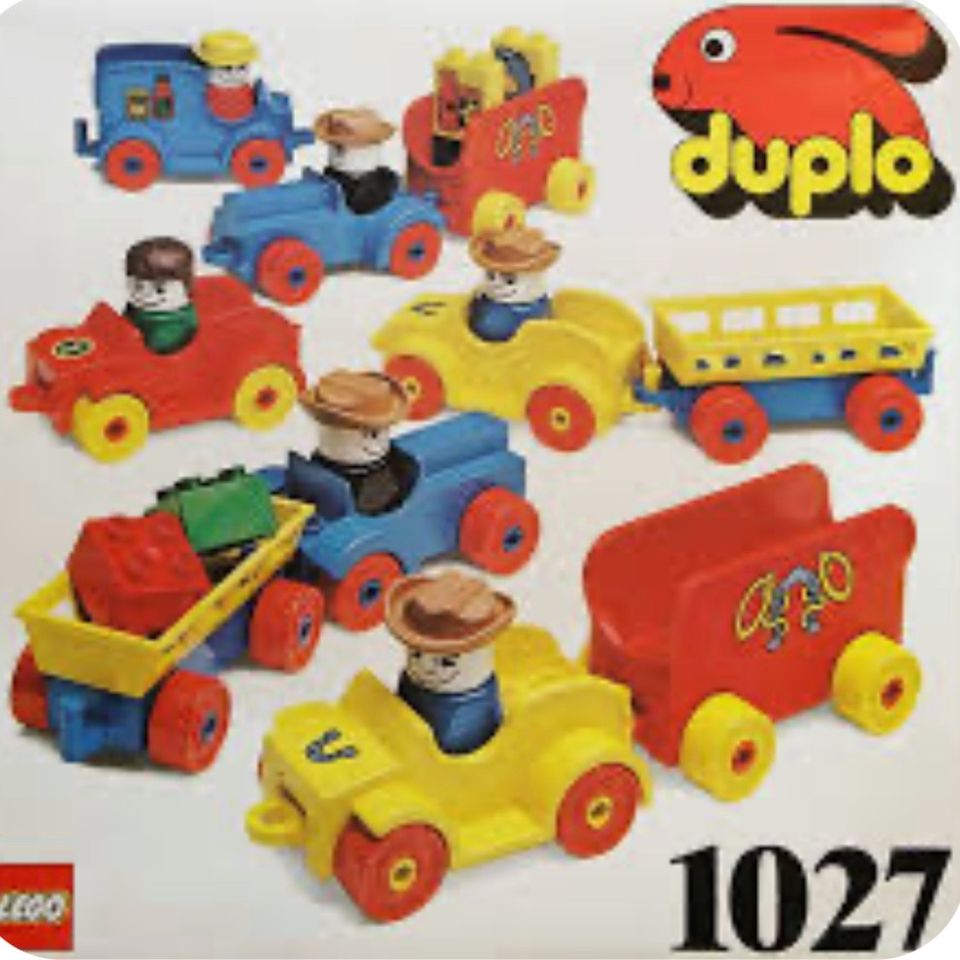 Lego Duplo Autos aus dem Set 1027 von 1985 in Hamburg