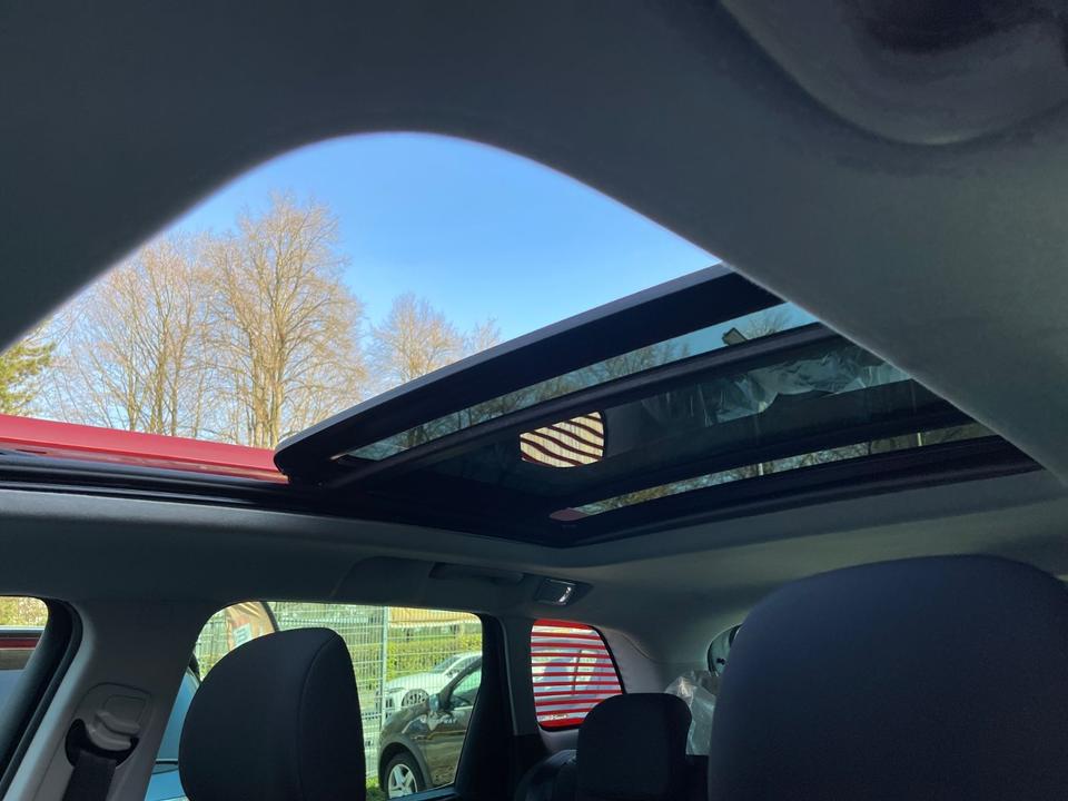 Citroën C3 Aircross Shine 1.2 Klima Navi Panorama 8x Alu in Lüdenscheid