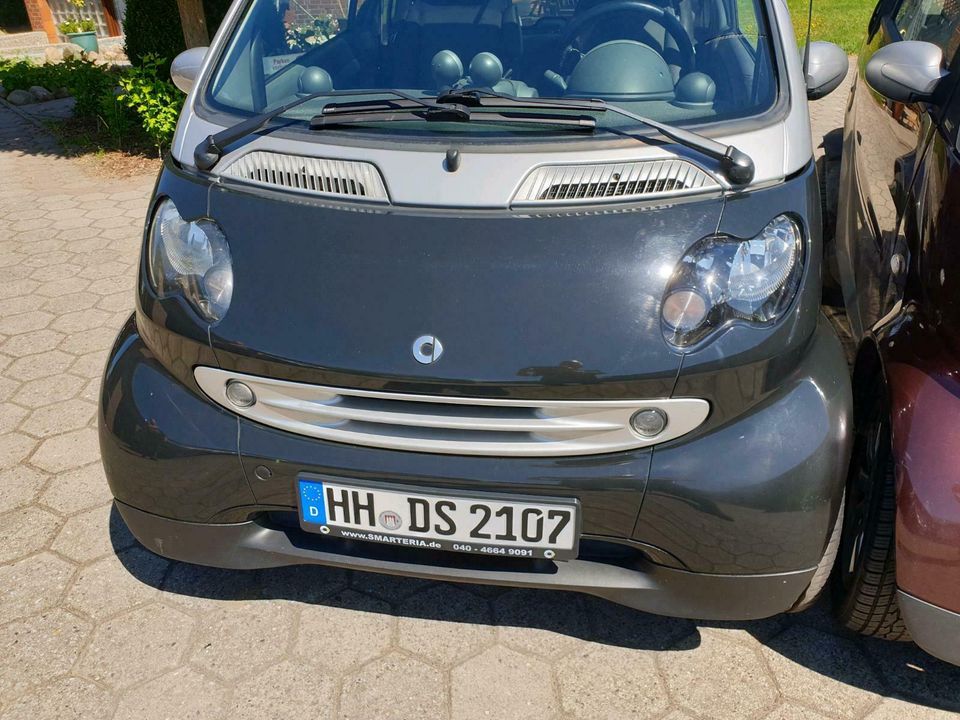 Smart 450 Facelift Cabrio schwarze Scheinwerfer Einsätze Spiegel in Hamburg