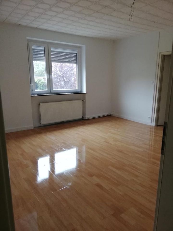 Wohnung im 4 FH zu vermieten! in Sulzbach (Saar)