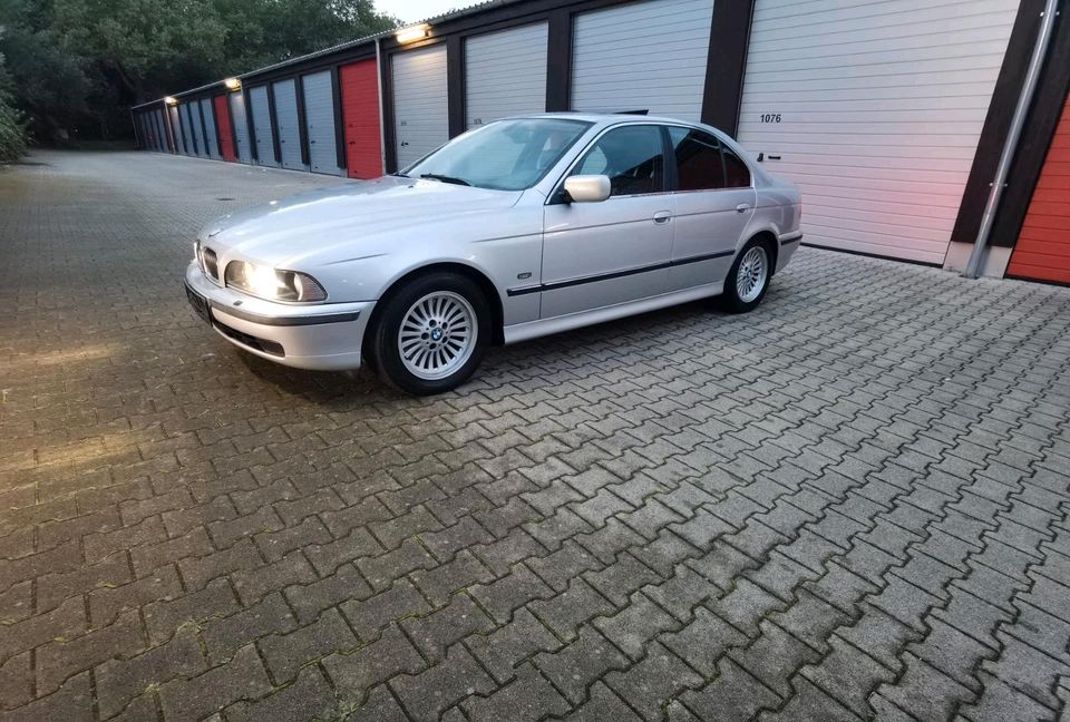 BMW 535 V8 preis 5000€ vb in Gelsenkirchen