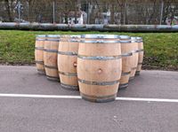 Barrique Wein Fass 225l Eichenholz- Stehtisch - Dekoration Saarland - Blieskastel Vorschau