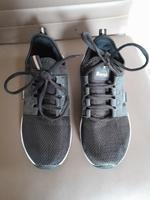 Sportschuhe / Sneaker von Bench, Größe 38, sehr gut erhalten Rheinland-Pfalz - Mendig Vorschau