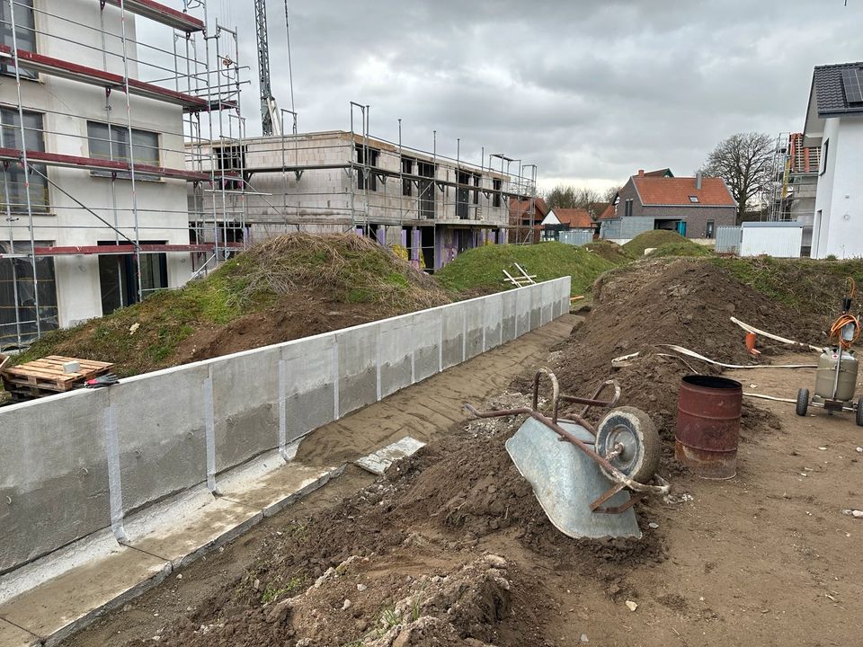 Poolbau , Teichbau ,Winkelstützen,L Steine,Schwimmteich in Preußisch Oldendorf