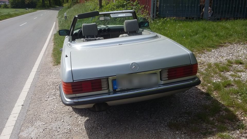 Mercedes SL 280 Cabrio in Nürnberg (Mittelfr)