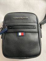 Tommy Hilfiger Reportertasche Umhängetasche Nordrhein-Westfalen - Hückelhoven Vorschau