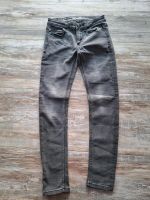 Jeans von Only Sons Größe 28/32 Top Zustand Hessen - Hauneck Vorschau