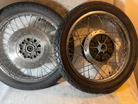 Suzuki GT 250 380 550 Spoke Type Wheel Speichenräder Top Zustand Walle - Utbremen Vorschau