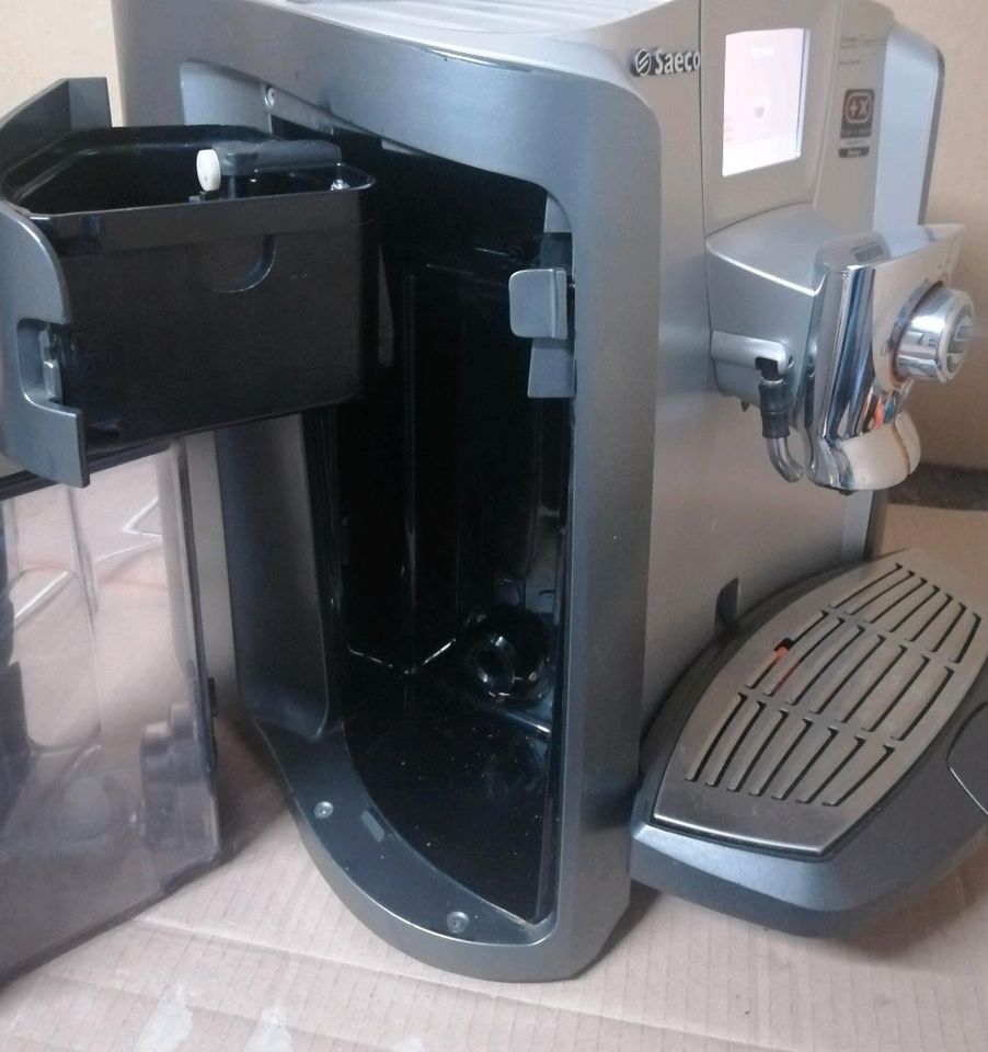 Kaffeevollautomat Saeco Primera Touch plus in Munningen