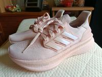 Adidas Ultraboost Damen Sneaker Gr. 39 1/3 Berlin - Reinickendorf Vorschau