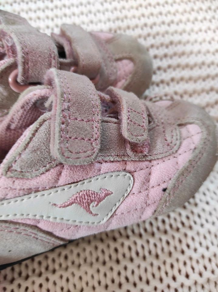 Rosa Baby Schuhe Sneaker 21 in Rheine