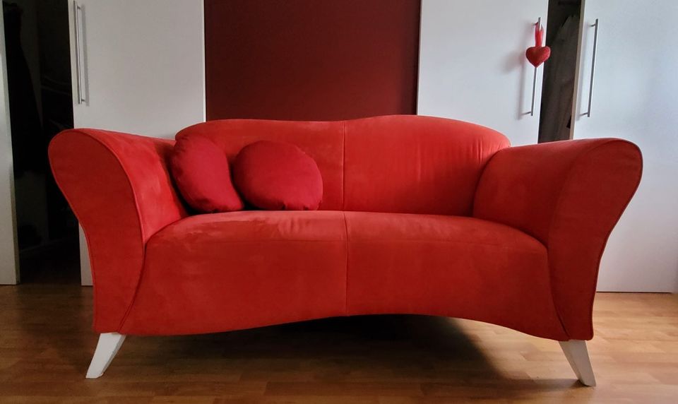 Couch - Stoff - rot - 160 x 80 cm in Halstenbek