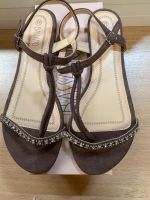 Braune Damen sandalen, flach mit Strasssteinen Größe 39, neu Rheinland-Pfalz - Ludwigshafen Vorschau