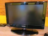 Kleiner Fernseher, 22", Samsung LE22B450C4W mit Fernbedienung Bayern - Friedberg Vorschau