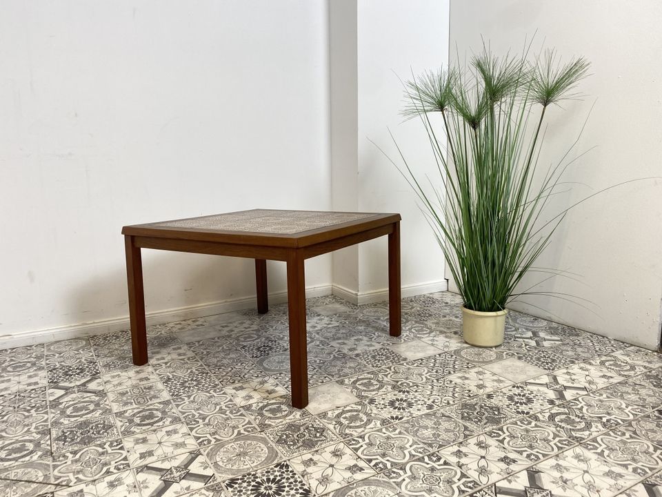 WOLLEN MÖBEL KAUFEN?! Viele verschiedene und gut erhaltene Couchtische & Beistelltische # Wohnzimmertisch Coffee Table Blumentisch Vintage Mid-Century Skandinavisch Danish Design Antik 50er 60er 70er in Berlin