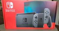 Nintendo Switch Konsole grau mit Zubehör und Spiele Niedersachsen - Thedinghausen Vorschau