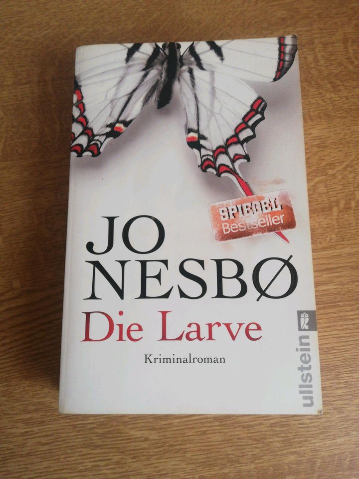 Die Larve Jo nesbo in Munderkingen