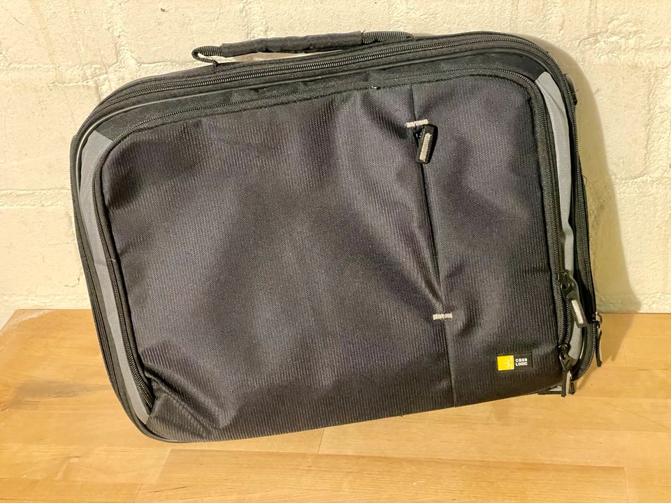 Tasche für Notebook, Laptoptasche, Case Logic in Centrum