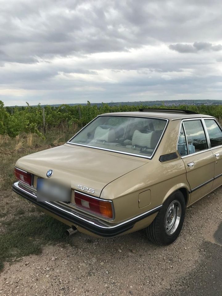 BMW 525, E12, Top Zustand, einmalige Ausstattung in Osnabrück