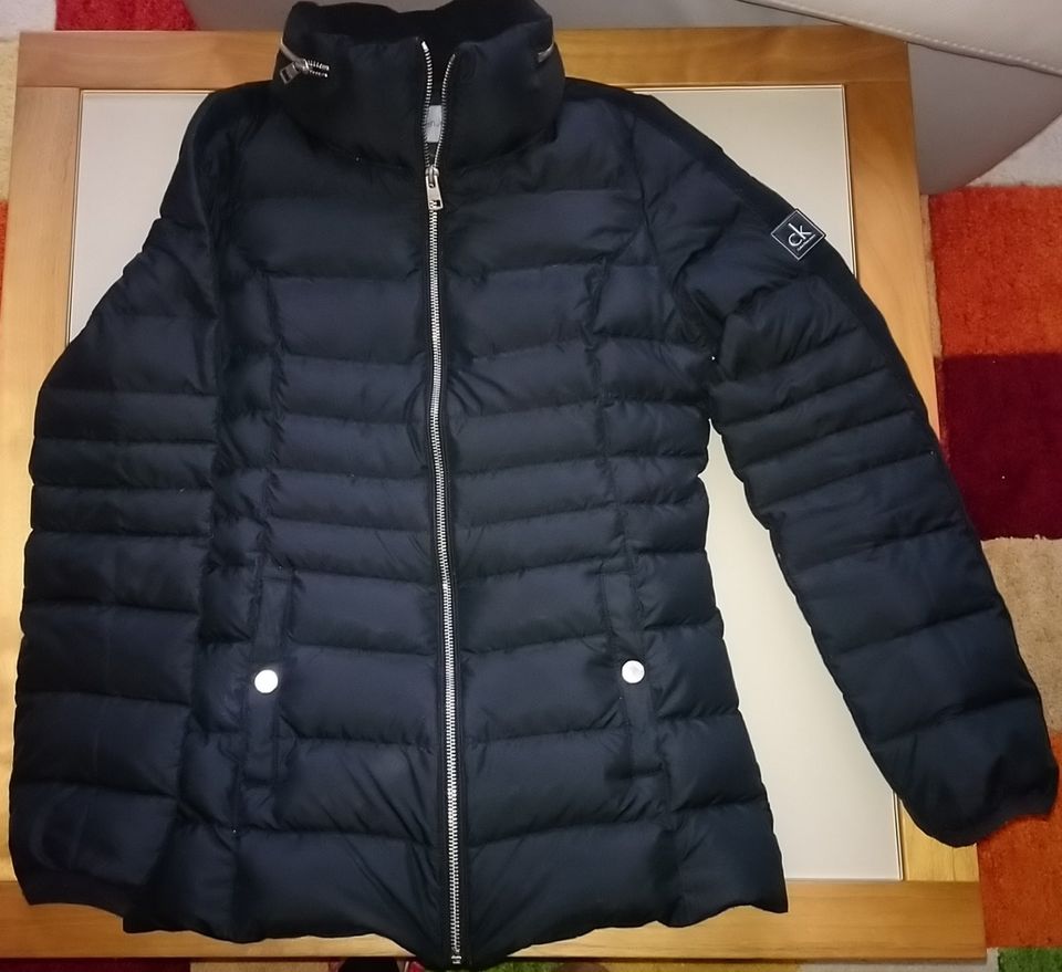 Calvin Klein Daunenjacke Damen Größe XS (34) in Bonn