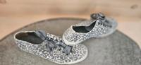 Paul Green Sneaker Gr.8/42  Leo-Design grau weiss Hessen - Gelnhausen Vorschau