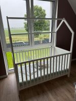 Baby Kleinkind Gitterbett weiß sehr schöne Bett wie NEU Niedersachsen - Wolfenbüttel Vorschau