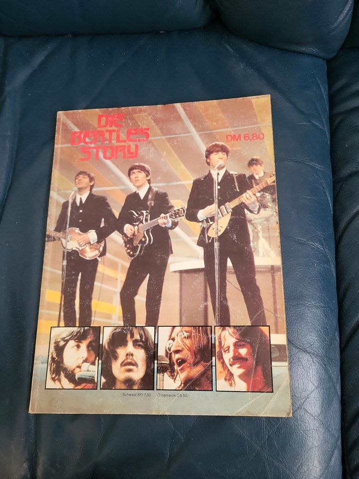 Beatles Bücher in Neuenhagen