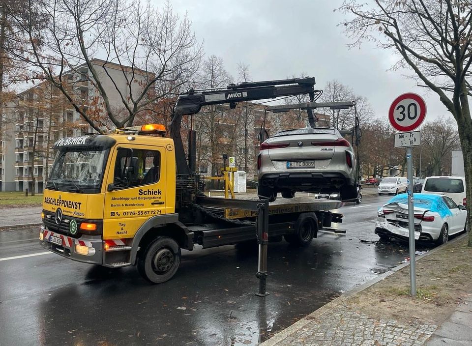 Abschleppdienst, Abschlepp, Pannendienst, Abschleppwagen, Kran in Berlin