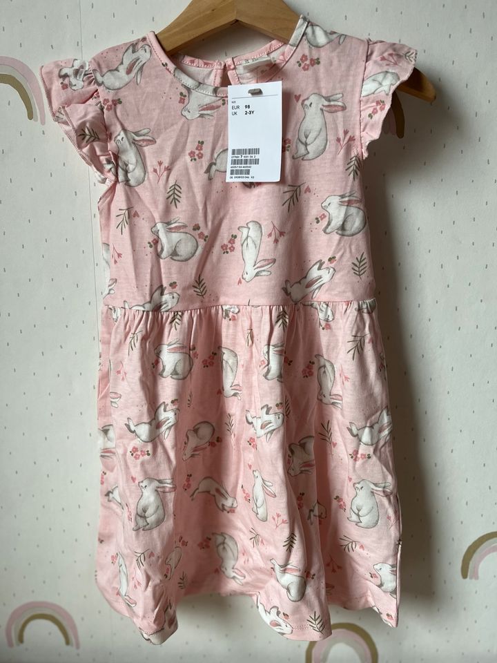 Kleid H&M Häschen NEU Gr. 98 in Schenklengsfeld