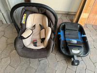 Hauck Maxi Cosi Maxi-cosi mit Auto Station beige Baby autositz Hessen - Wehretal Vorschau