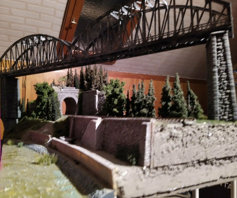 Diorama HO Brücke in Düsseldorf