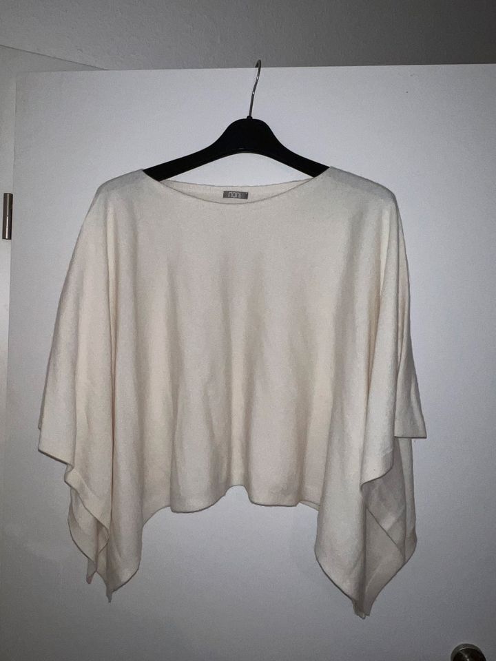 Poncho von Noni Brautmode 100% Kaschmir in Wuppertal