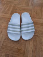Adidas Badeschuhe Schlappen Gr. 38 Dresden - Tolkewitz Vorschau