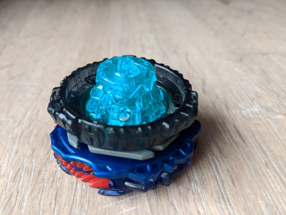 Original Takara Tomy Beyblade Burst Cho-Z- Vise Leopard -NEU &OVP in  Rheinland-Pfalz - Mainz | Weitere Spielzeug günstig kaufen, gebraucht oder  neu | eBay Kleinanzeigen ist jetzt Kleinanzeigen