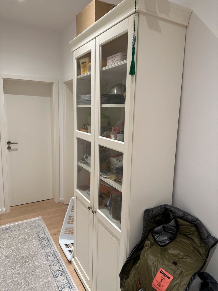 Schrank Vitrine Ikea in Mannheim